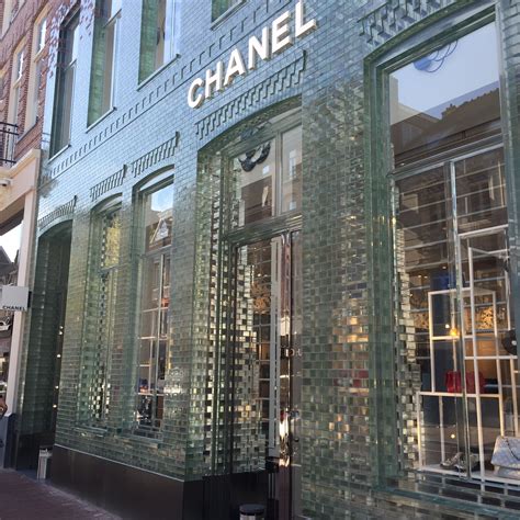 chanel kleding zonder logo|chanel amsterdam.